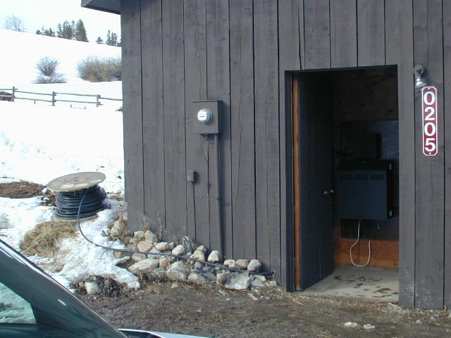 {short description of image}